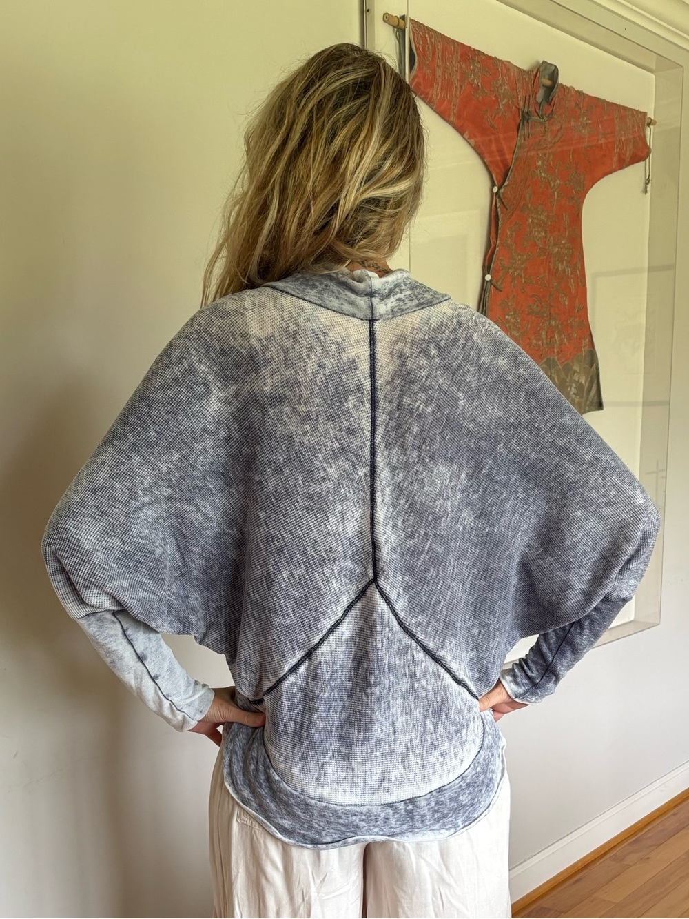 Splendid Open-Front Lightweight Sweater - Picture 2 of 3
